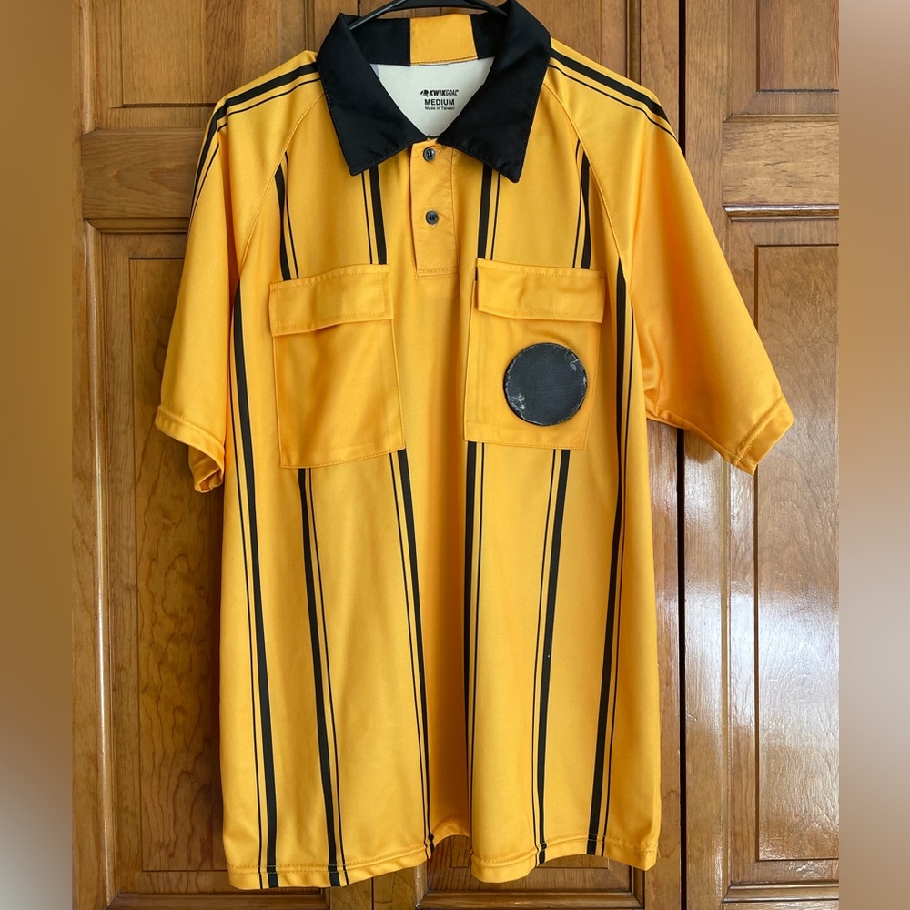Men’s Kwikgoal Short Sleeve Soccer
Referee Jersey Shirt Yellow
w/ Black Stripes